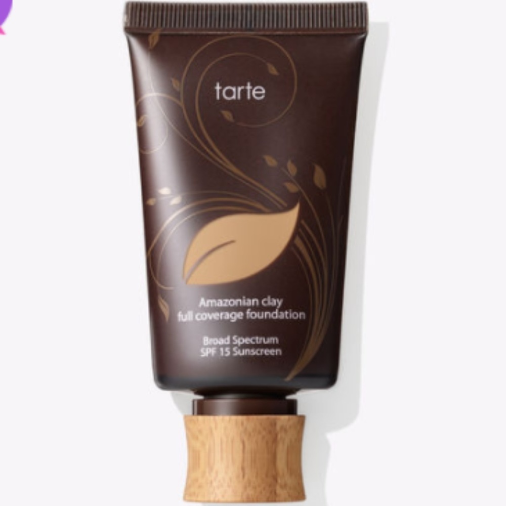 Amazonian clay 12-hour foundation SPF 15